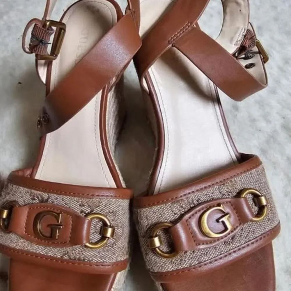 Guess-usa Women's Brown and Tan Sandals